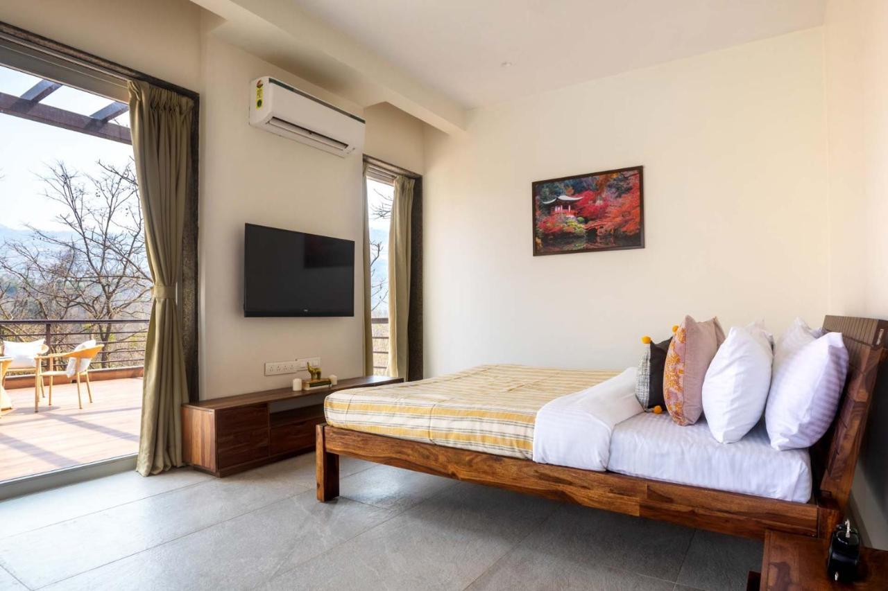 Eden Glade - Khopoli - Mountain-View Villa With Private Pool, Spacious Decks & Indoor Activities Exterior foto
